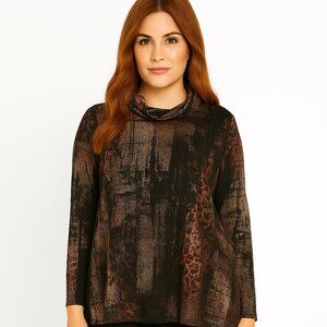 Coco Y Club Size Med Multicolor Abstract animal print pattern Top